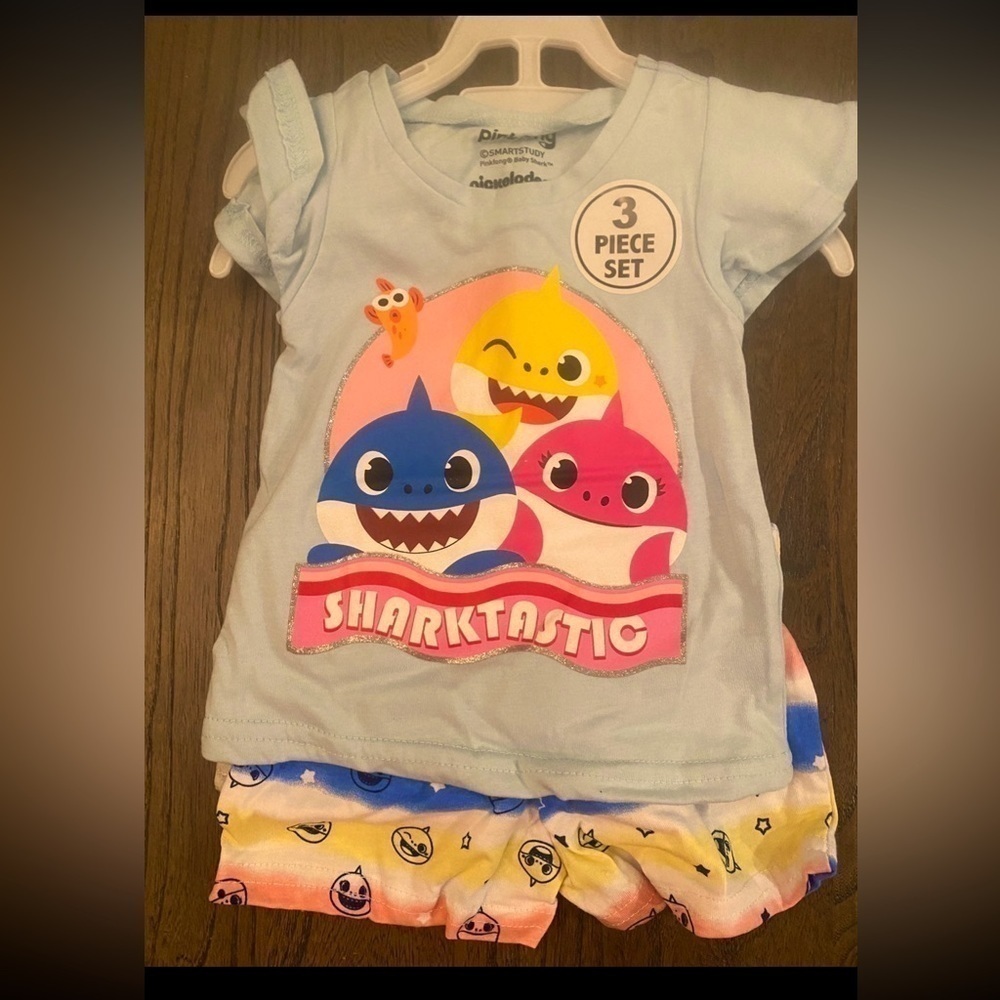 Baby Shark outfit 3 piece set